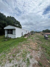 Building Photo - 35 Virginia Dr