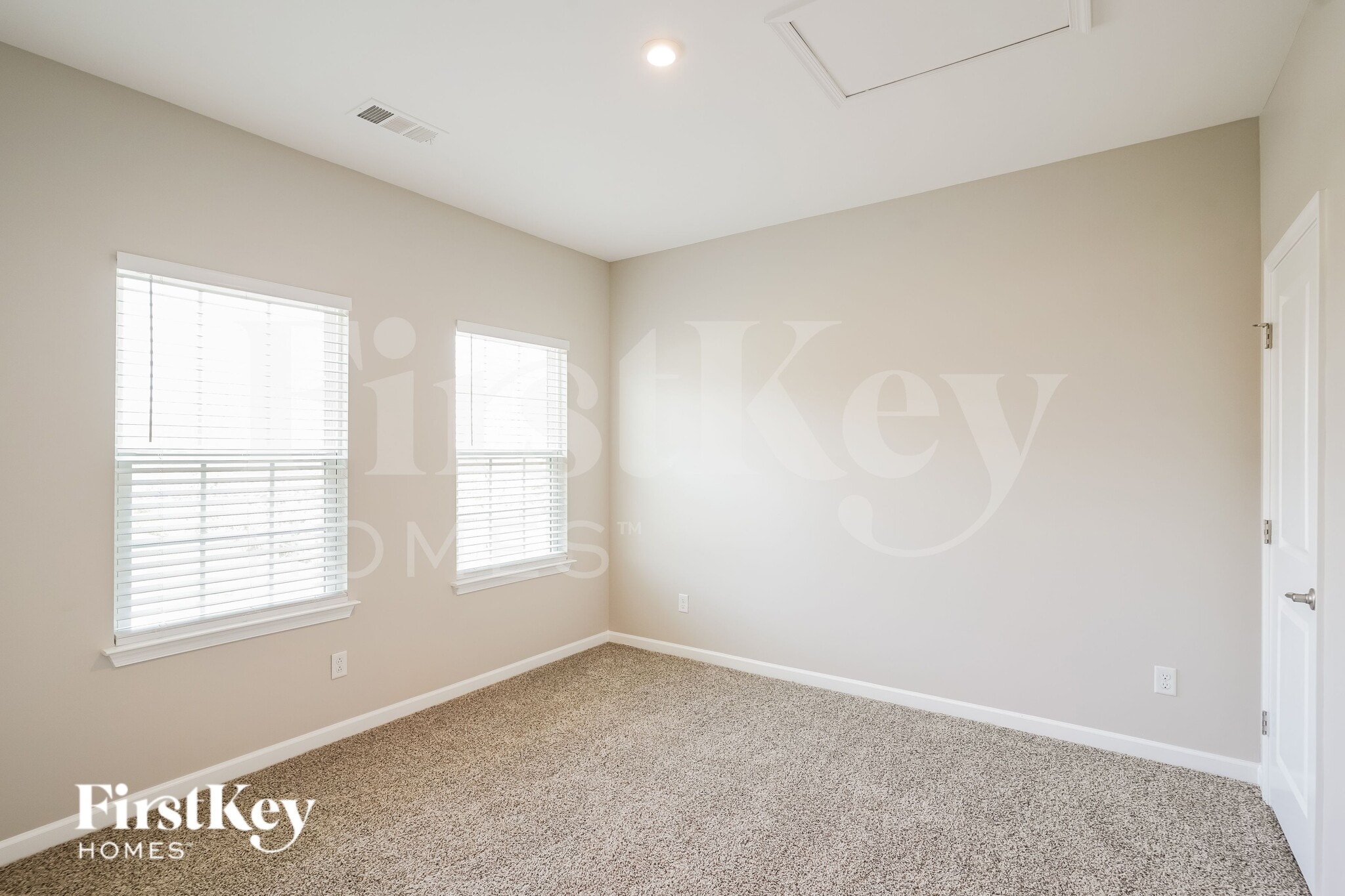 Building Photo - 3793 Pin Hook Rd