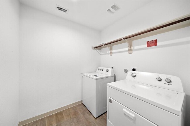 Building Photo - 6911 Escobedo Ln