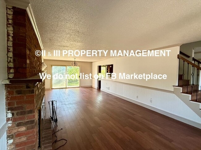 Building Photo - 8602 W 84th St