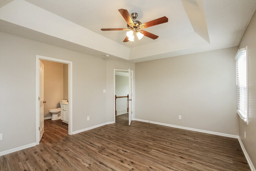 Building Photo - 137 Chere Helen Dr