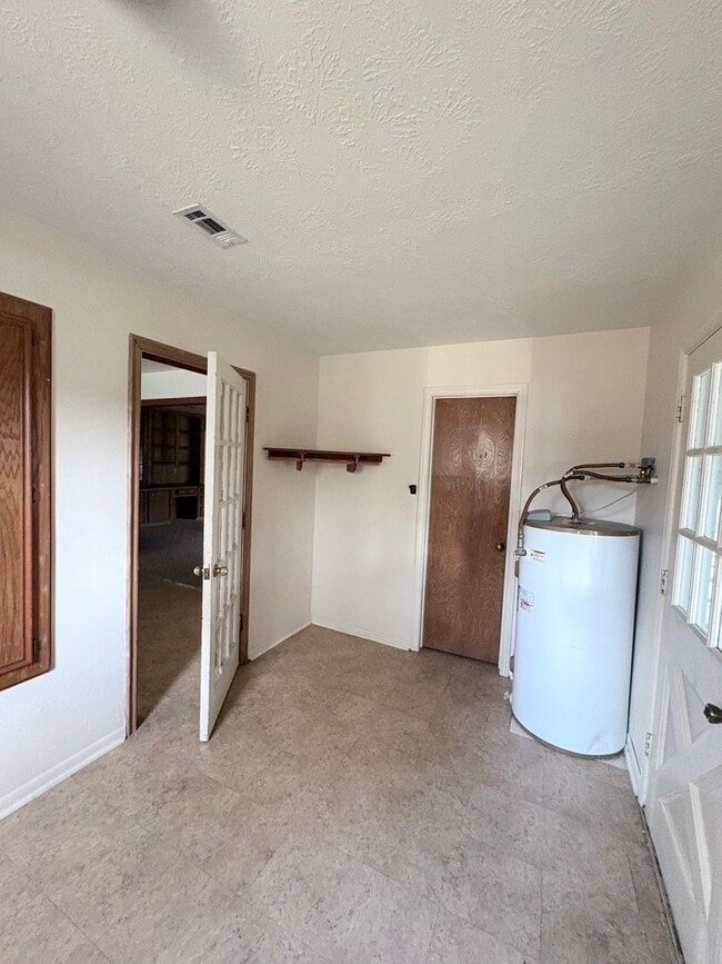 Building Photo - 22803 Trailwood Ln