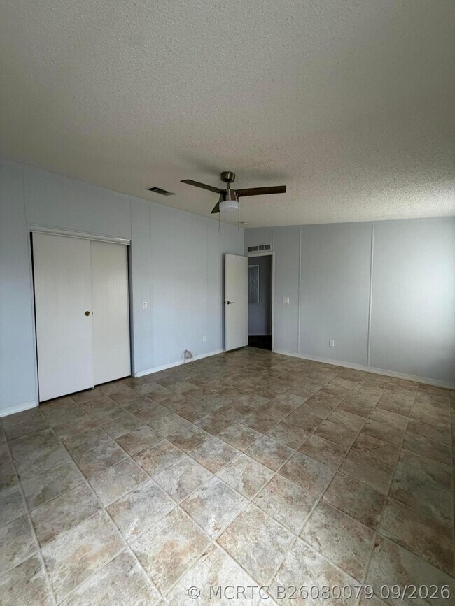 Building Photo - 8179 Sandwedge Terrace
