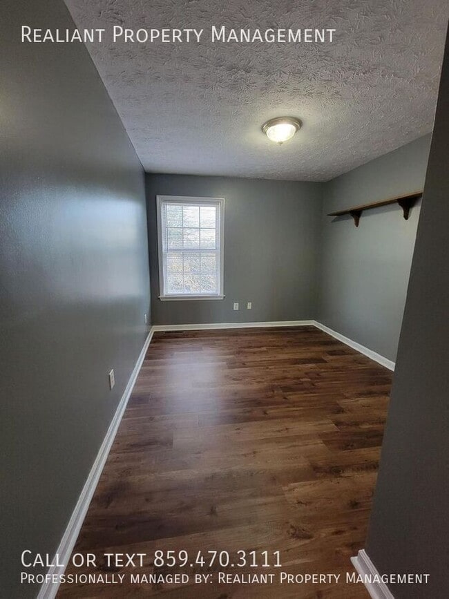 Building Photo - 648 Hugging Bear Ln