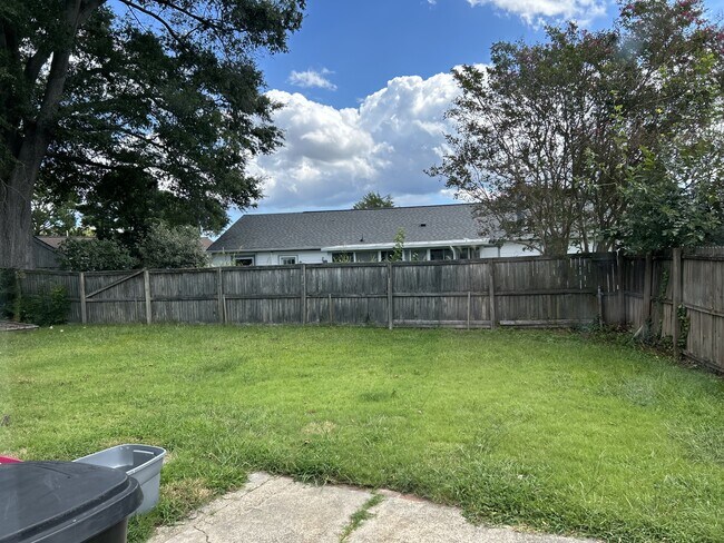 Building Photo - 3841 Forrester Ln