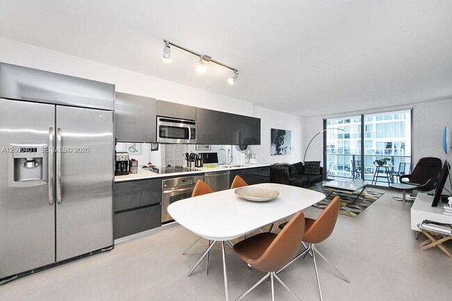 Building Photo - 31 SE 6th St