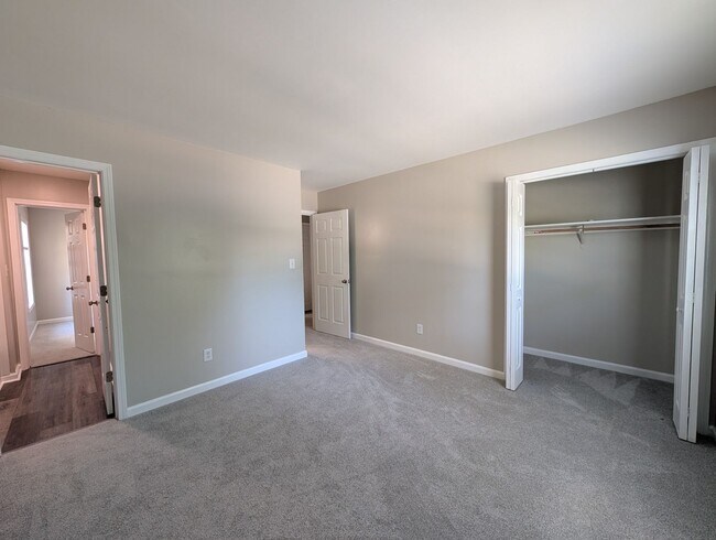 Building Photo - 4632 Kilcullen Dr