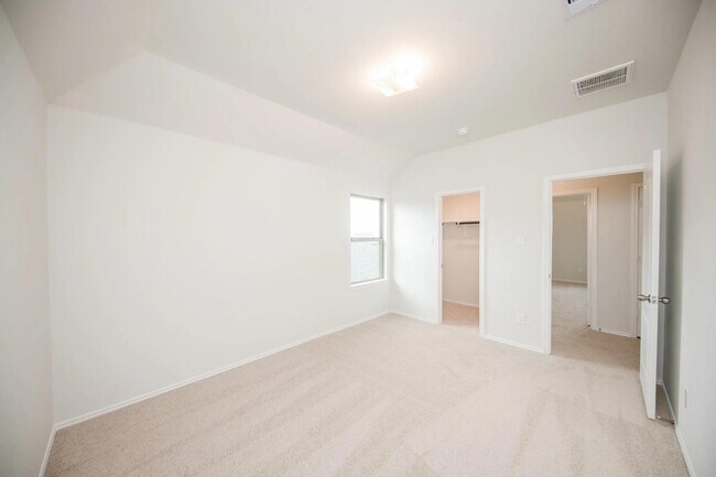 Building Photo - 32402 Clouser Crawdad Ct