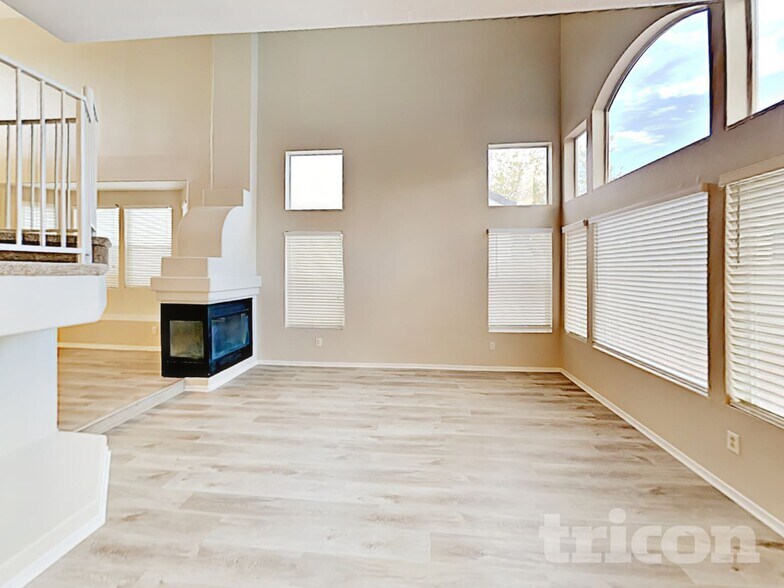 Building Photo - 6667 Whistling Swan Way