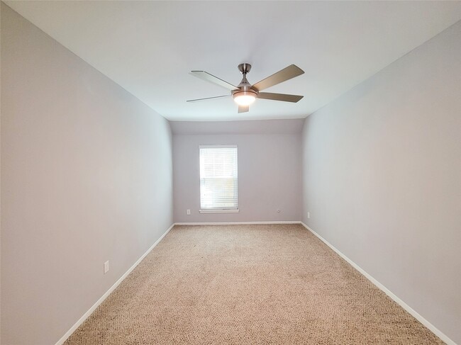 Building Photo - 13168 Trail Hollow Dr