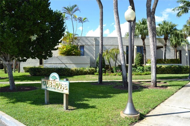 Building Photo - 8045 SW 107th Ave