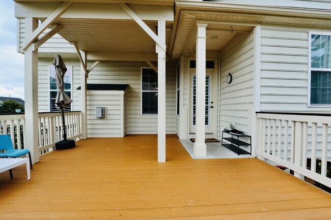 Building Photo - Welcome Home