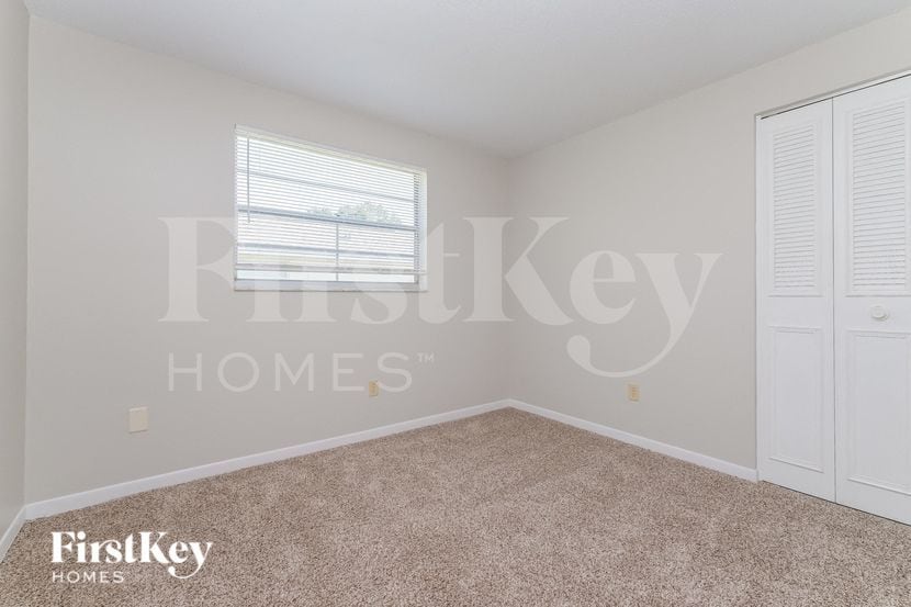 Building Photo - 1007 Coldstream Ct