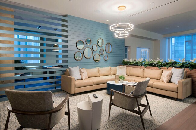Building Photo - 125 Seaport Blvd