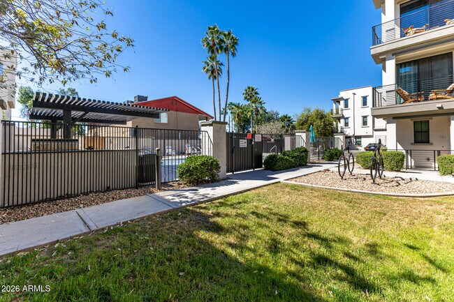 Building Photo - 4236 N 27th St