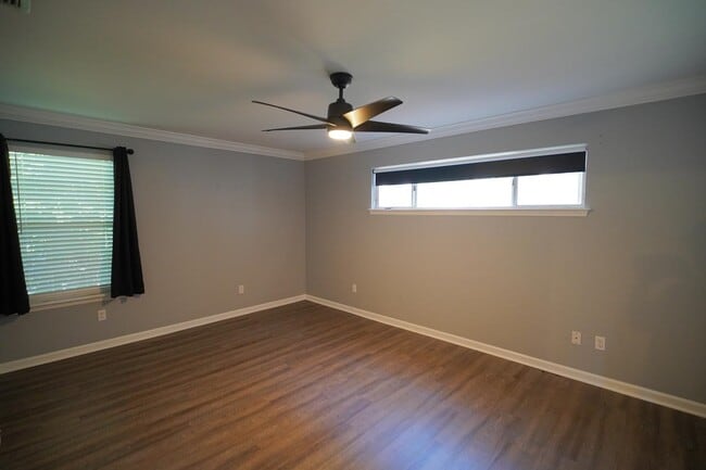 Building Photo - 731 Ty Ty Rd