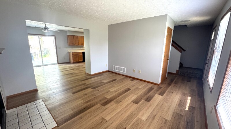 Building Photo - 4348 Shady Meadows Dr