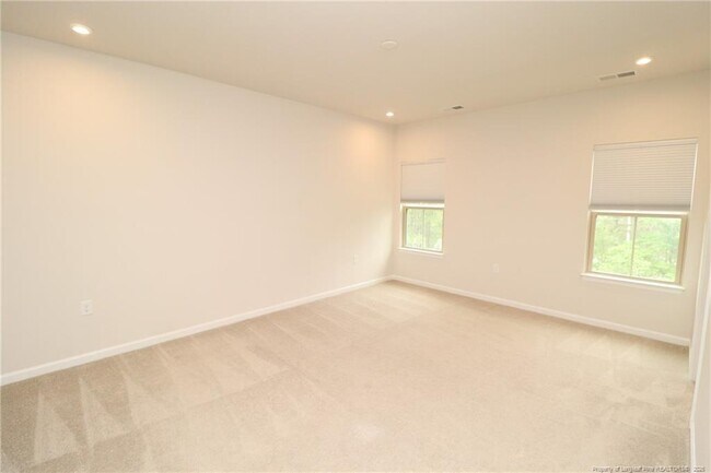 Building Photo - 1242 Channing Park Cir