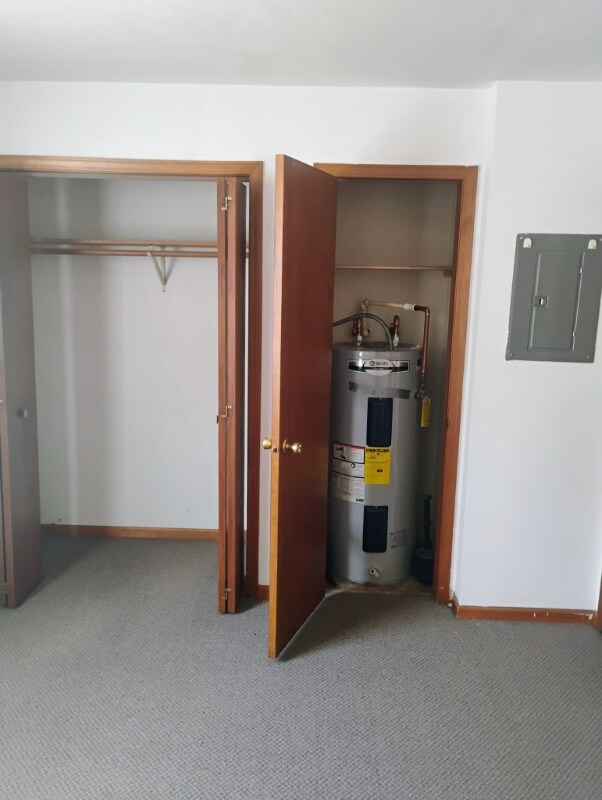 Building Photo - 4766 Wolverton Ln