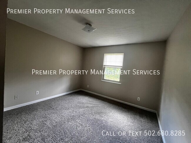 Building Photo - 6300 Jeffrey Dr