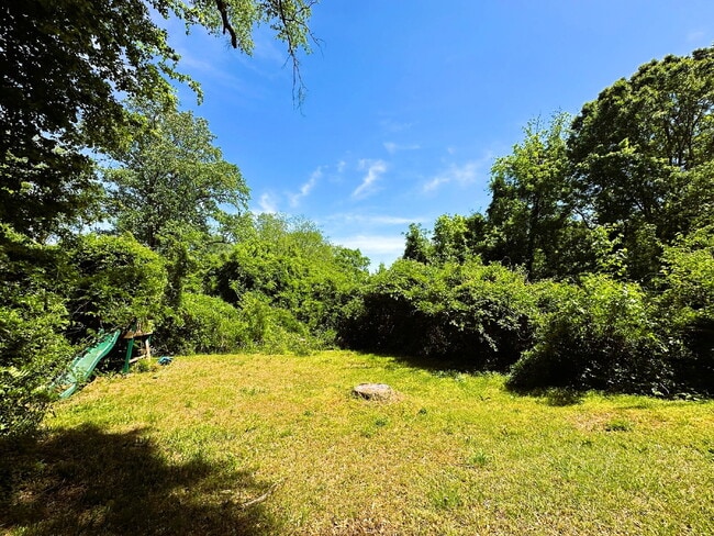 Building Photo - Beautifully Updated Decatur Home with Spacious Backyard