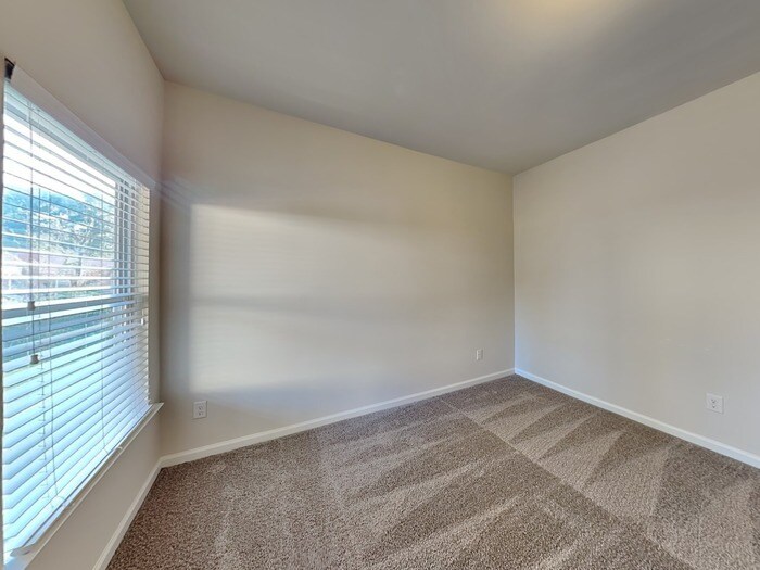 Building Photo - 224 St Andrews Pl Dr