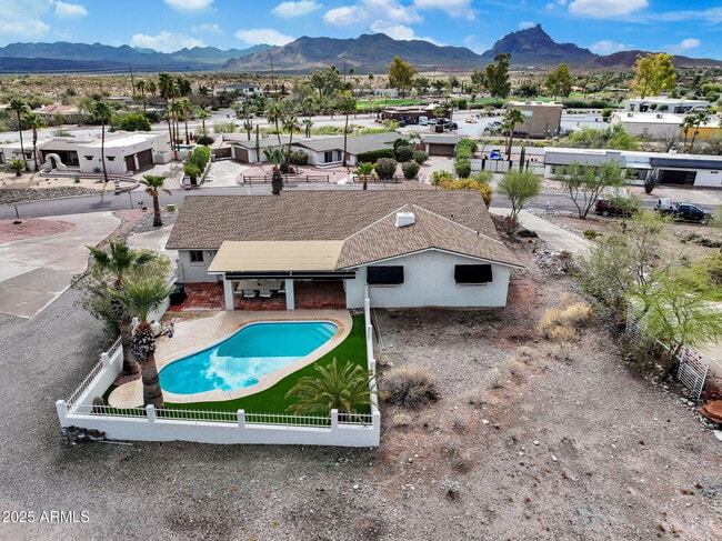 Building Photo - 17218 E Parlin Dr