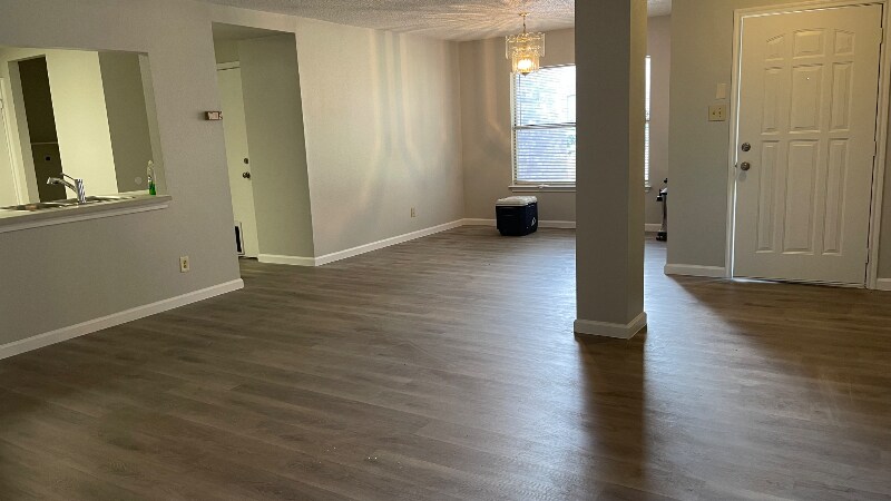 Building Photo - 6818 Barton Rock Ln