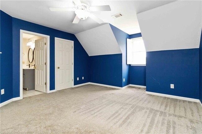 Building Photo - 2755 Runnelwood Ln