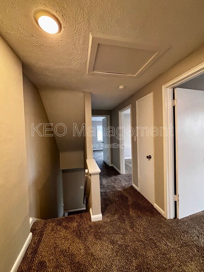 Building Photo - 1059 Wilmington Ave