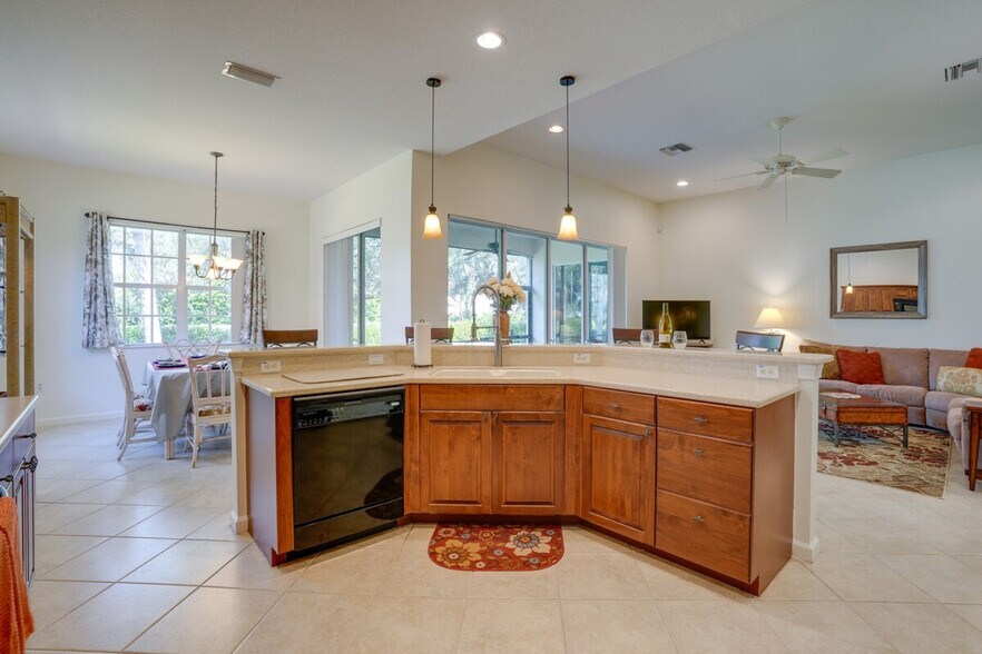 Building Photo - 5557 Whispering Willow Way