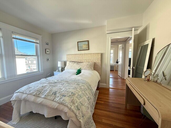 Building Photo - 82 Elmer Rd