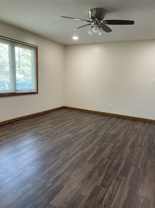 Building Photo - 1703 Heritage Ln