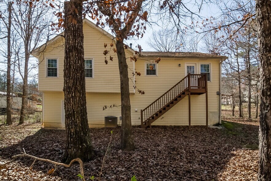 Building Photo - 187 Sherwood Forest Dr