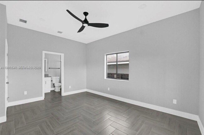 Building Photo - 2210 Farragut St