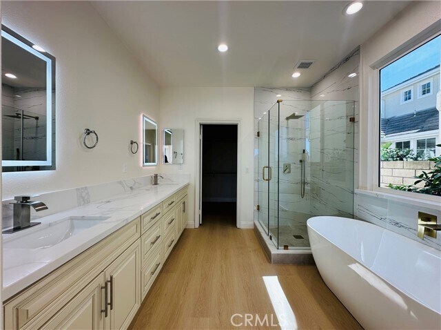 Building Photo - 27731 Manor Hill Rd