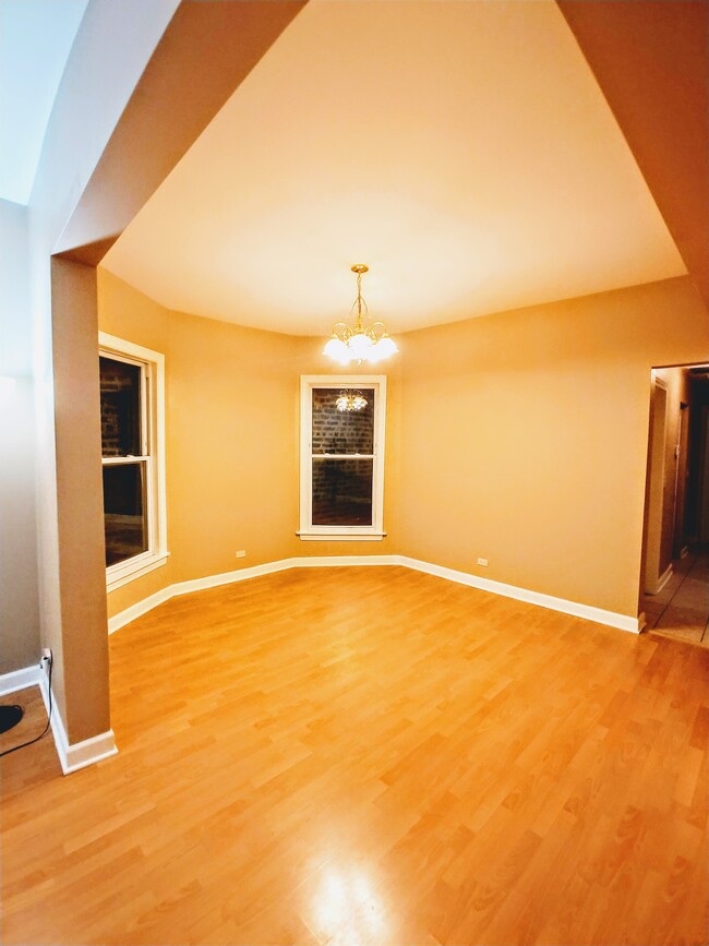 Dining Room - 6414 S Evans Ave