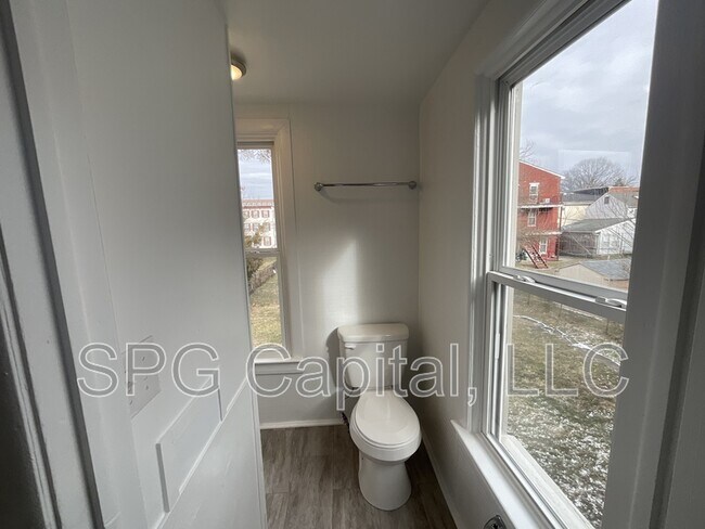 Building Photo - 103 Witherspoon Ave