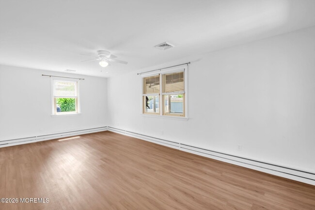 Building Photo - 10 Harbour Way