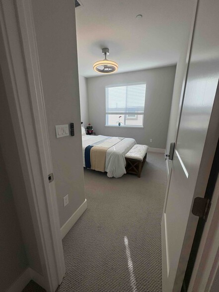 Building Photo - 2850 Lumin Ct