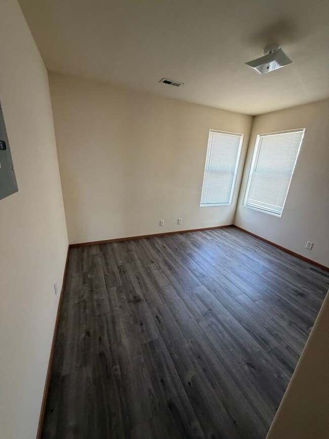 Building Photo - 6405 Chapel Hill Blvd