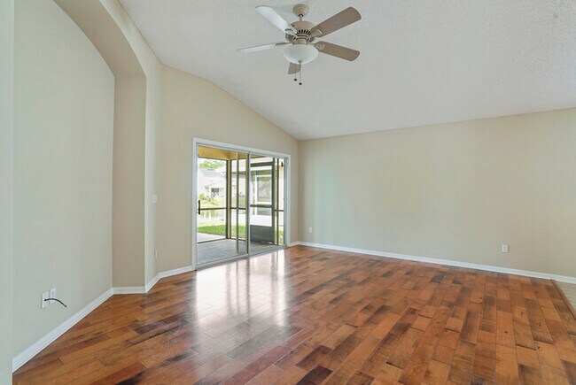 Building Photo - 236 Sterling Hill Dr