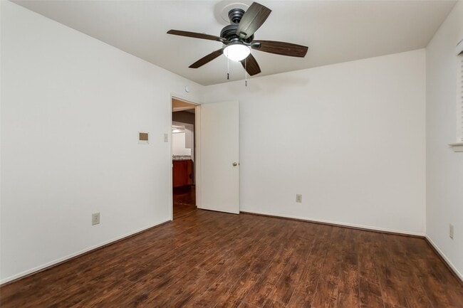 Building Photo - 7544 Brentcove Cir