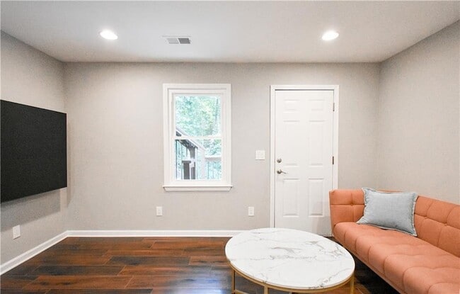 Building Photo - 3115 Park Chase