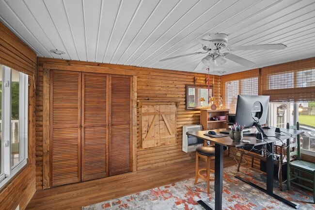 Building Photo - 2277 Hull Rd