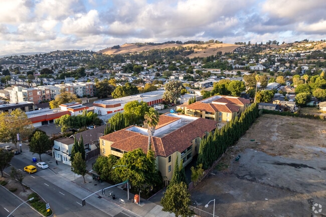 Aerial Photo - Sunrise Apartments