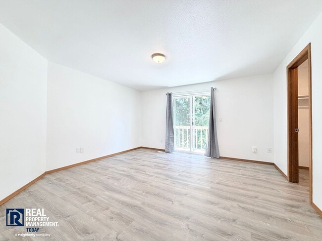 Building Photo - Swanson - 1317 (ADV only)
