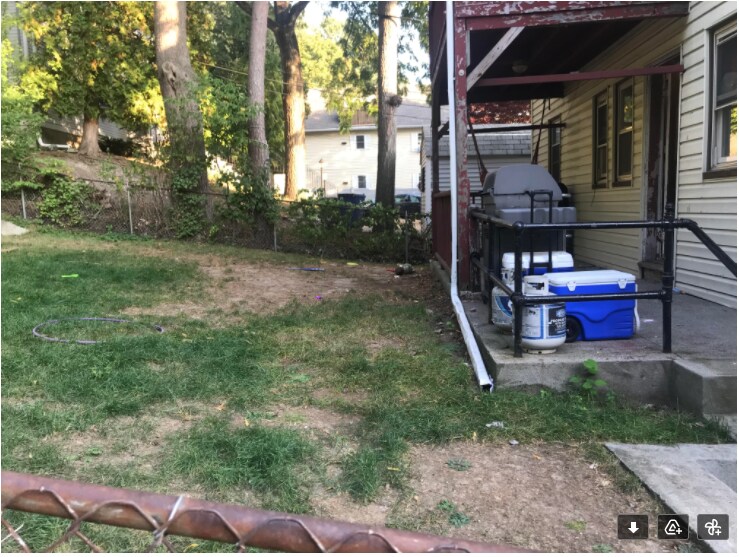 Building Photo - 89 Cornell St