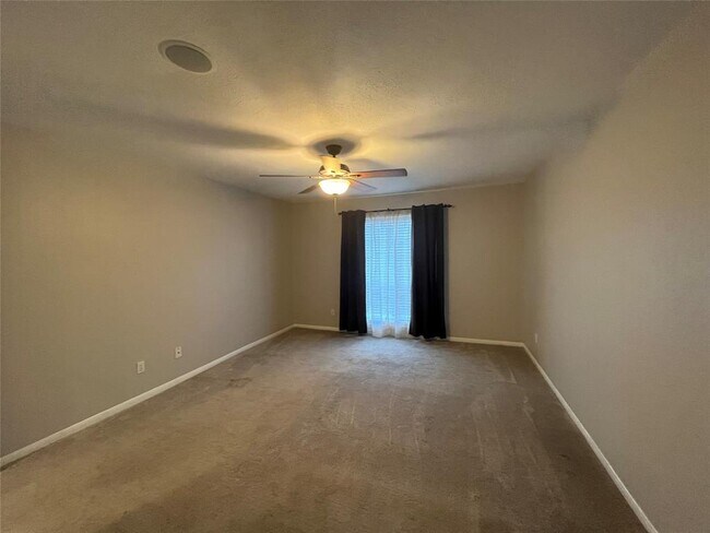 Building Photo - 1201 Bering Dr