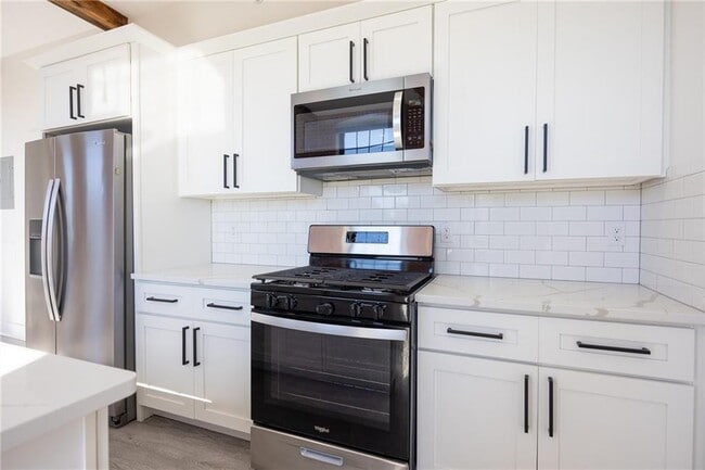 Building Photo - 50 Ashburton St